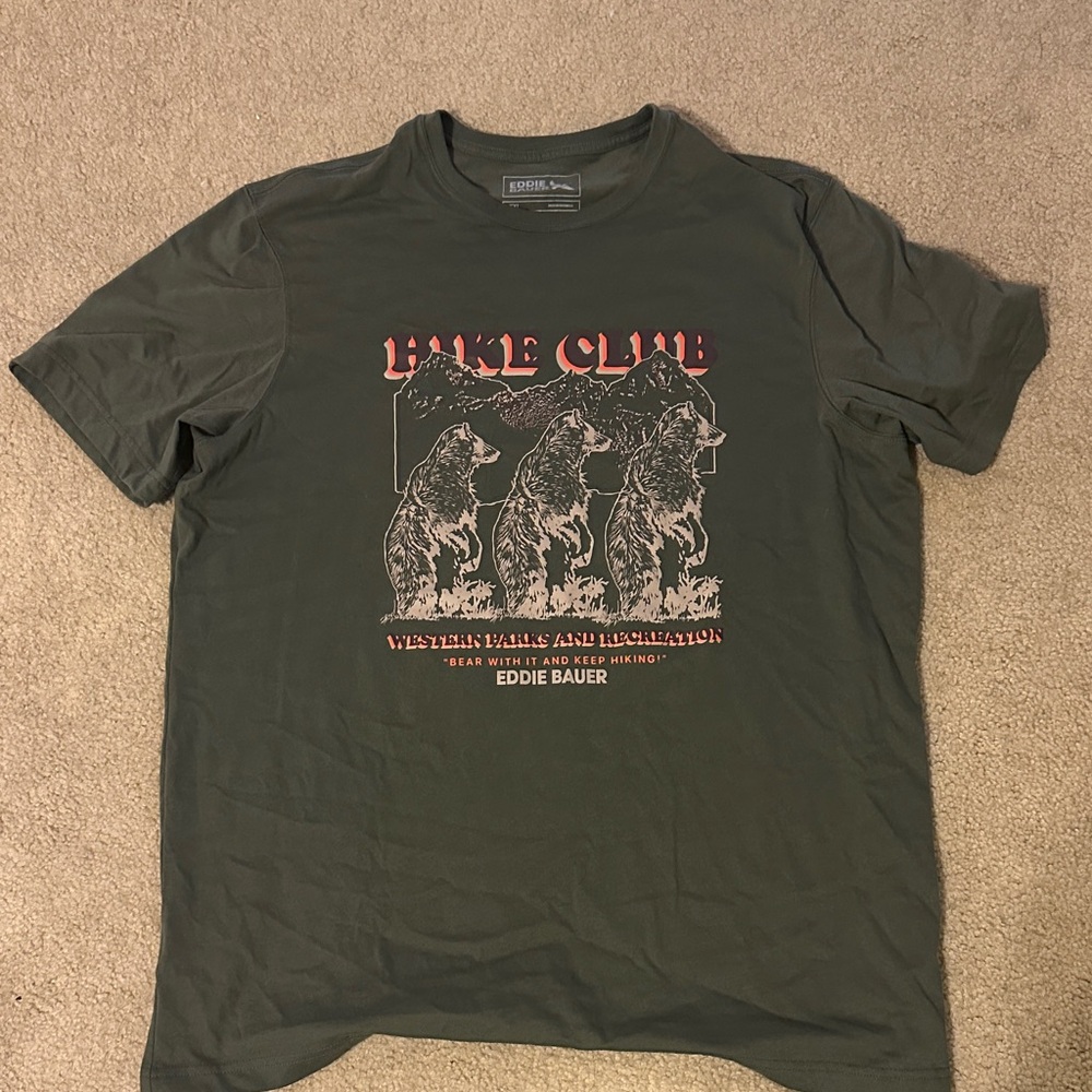 Eddie Bauer Men's Dark Green Bear Graphic Tee